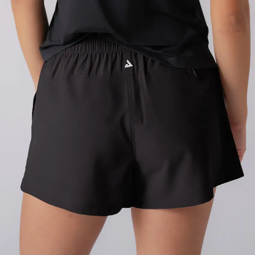 2025-WomensCourtWovenShorts-Black-03.webp